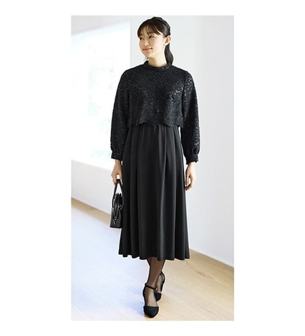 BELLUNA（ベルーナ）の「花柄レース使いドッキングワンピース（ブラックフォーマル（喪服・礼服））」｜詳細画像