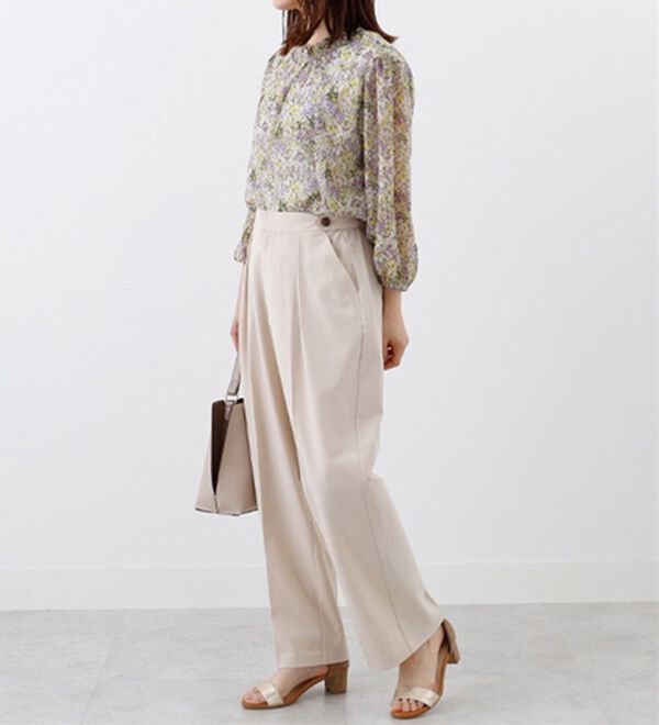 BELLUNA（ベルーナ）の「シフォンプリントシャーリング使いブラウス（ブラウス）」｜詳細画像