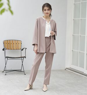 RANAN（ラナン）の「＜２点セット＞洗える！ゆるっとジャケット今どきパンツスーツ（パンツスーツ）」｜ピンクベージュ
