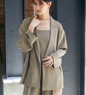 RANAN（ラナン）の「ジャケット＆サロペットドレスセット（パンツスーツ）」｜ベージュ