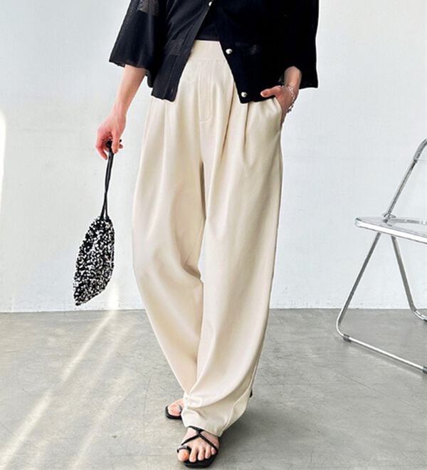 GeeRA（ジーラ）の「オンオフ着られる！カーブパンツ（フルレングスパンツ）」｜詳細画像