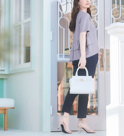 alotta（アロッタ）の「【接触冷感】バックフリルキーネックＴシャツ（Tシャツ）」