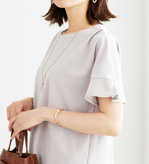 BELLUNA（ベルーナ）の「ジョーゼット素材袖パールブラウス（ブラウス）」｜詳細画像