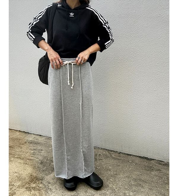GeeRA（ジーラ）の「すっきり見え！フロントラインスウェットナロースカート（ロングスカート）」｜詳細画像