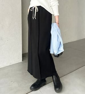 GeeRA（ジーラ）の「すっきり見え！フロントラインスウェットナロースカート（ロングスカート）」｜詳細画像