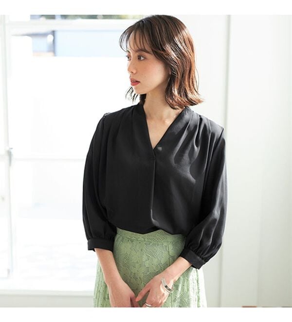GeeRA（ジーラ）の「シルエットきれい！上品7分袖デザインブラウス（ブラウス）」｜詳細画像