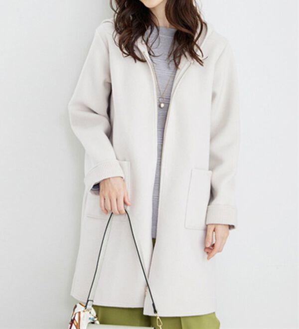 BELLUNA（ベルーナ）の「裏あぜ素材フードデザインコート（ロングコート）」｜詳細画像