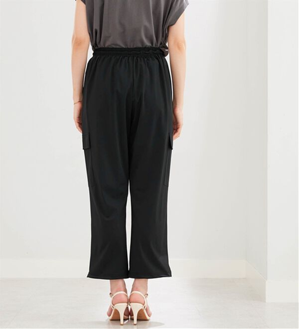 BELLUNA（ベルーナ）の「ヒンヤリ爽快！ドロスト使いカーゴパンツ（その他パンツ）」｜詳細画像