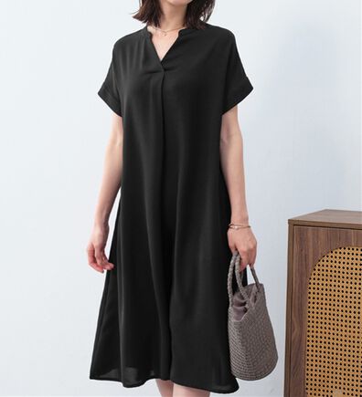 Viola e Viola（ヴィオラ エ ヴィオラ）の「【接触冷感】さらっと涼感スキッパーＡラインワンピ（その他ワンピース）」