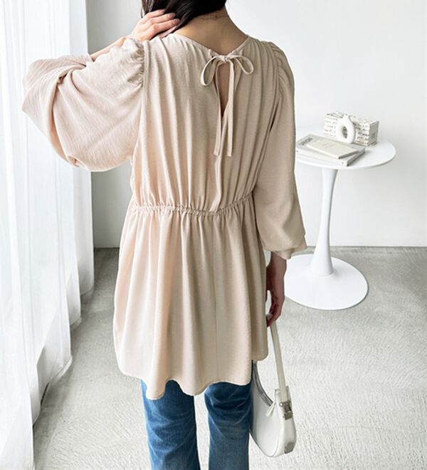 GeeRA（ジーラ）の「シャーリングビスチェデザインチュニックブラウス（ブラウス）」｜詳細画像