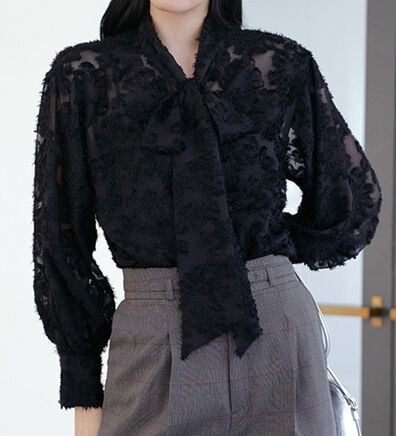 RANAN（ラナン）の「花柄ジャカードボウタイブラウス（ブラウス）」