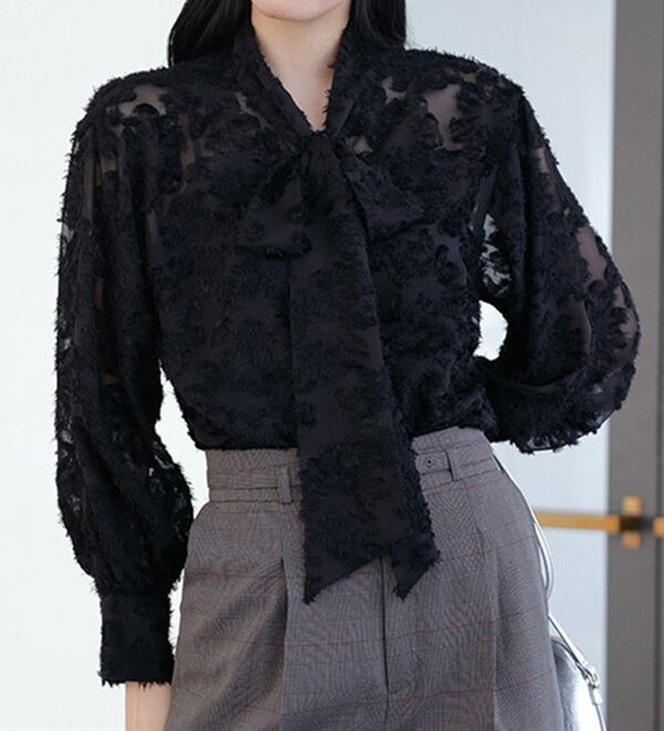 RANAN（ラナン）の「花柄ジャカードボウタイブラウス（ブラウス）」｜詳細画像