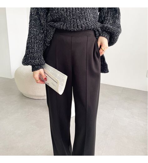 nala ピンタックサーモパンツ 通年はけちゃう『ゆる黒パンツ』が話題