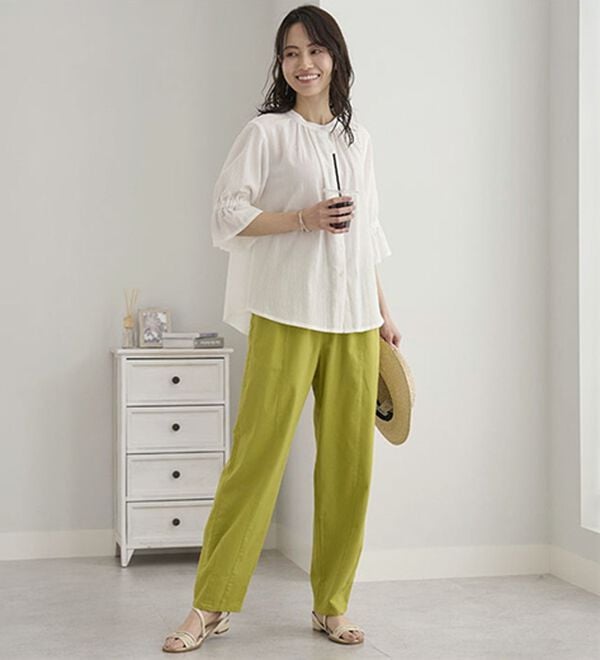 BELLUNA（ベルーナ）の「レーヨン麻入りゆったりワイドパンツ（フルレングスパンツ）」｜詳細画像