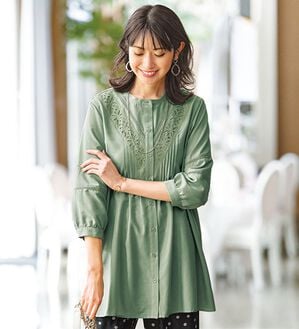 BELLUNA（ベルーナ）の「花柄レースピンタックシャツチュニック（チュニック）」｜ミント