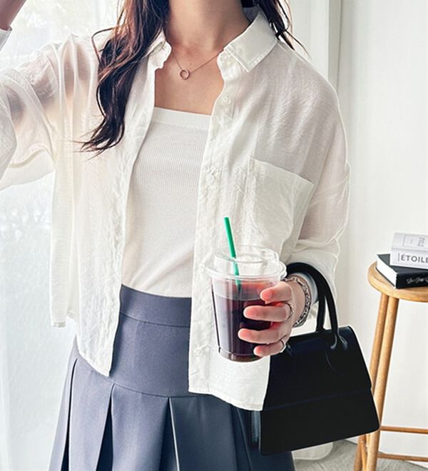 GeeRA（ジーラ）の「着回し自在シアーショートシャツ（シャツ）」｜シアーオフ白