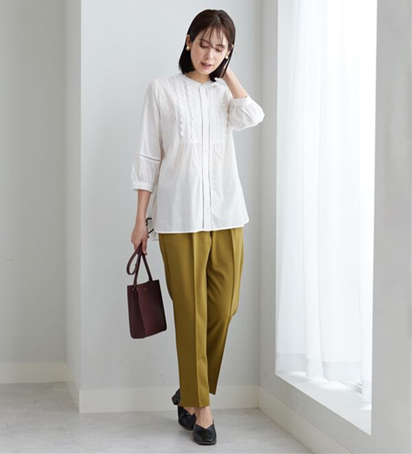 BELLUNA（ベルーナ）の「レース&times;ピンタック使いシャツチュニック（チュニック）」｜詳細画像