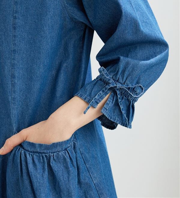 BELLUNA（ベルーナ）の「胸元レースアップデニムワンピース（その他ワンピース）」｜詳細画像