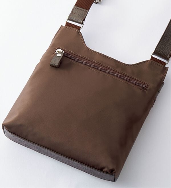 「印伝使いの姫路レザーショルダー（メンズショルダーバッグ）」｜詳細画像