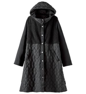 BELLUNA（ベルーナ）の「おしゃれの主役ボア中わた切替ロングコート（ロングコート）」｜黒