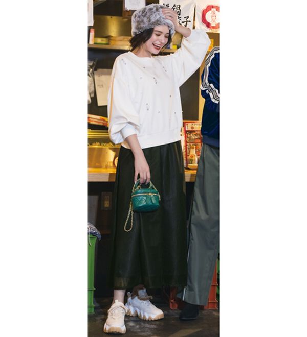 RANAN（ラナン）の「ビジュー使いボリューム袖プルオーバー（カットソー）」｜詳細画像