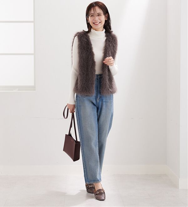 BELLUNA（ベルーナ）の「着映える！ショート丈もこもこファーベスト（ベスト）」｜詳細画像