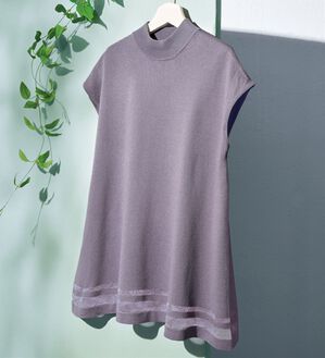 BELLUNA（ベルーナ）の「ライン使いフレアーシルエットニットチュニック（チュニック）」｜詳細画像