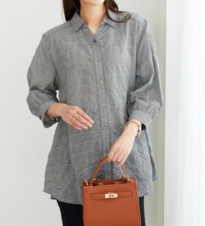 BELLUNA（ベルーナ）の「綿混テンセルぽこぽこシアーシャツチュニック（チュニック）」｜千鳥