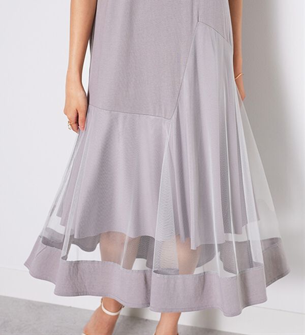 BELLUNA（ベルーナ）の「【Ｌａｇｒｉｌｕａ】裾チュール切替ロング丈ワンピース（カットソーワンピース）」｜詳細画像