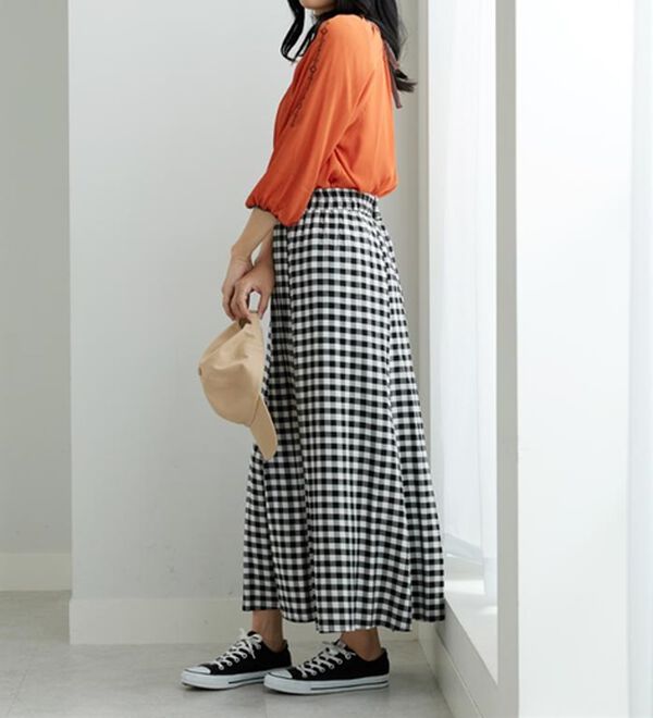 BELLUNA（ベルーナ）の「シフォン素材刺しゅうデザインブラウス（ブラウス）」｜詳細画像