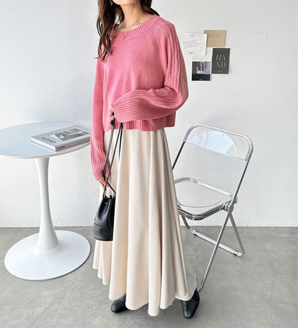 GeeRA（ジーラ）の「ショート丈オフショルニット（ニット・セーター）」｜詳細画像