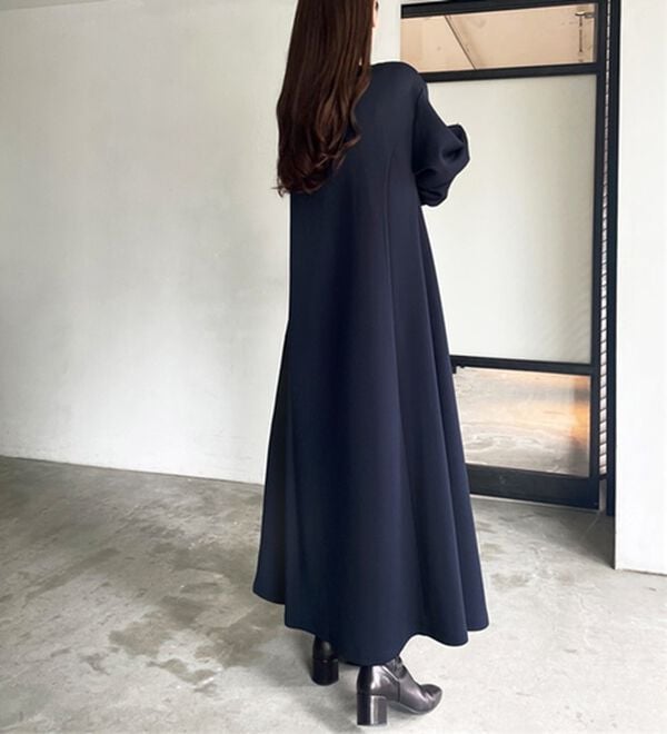 GeeRA（ジーラ）の「1枚で決まる！ハーフジップフレアワンピース（カットソーワンピース）」｜詳細画像