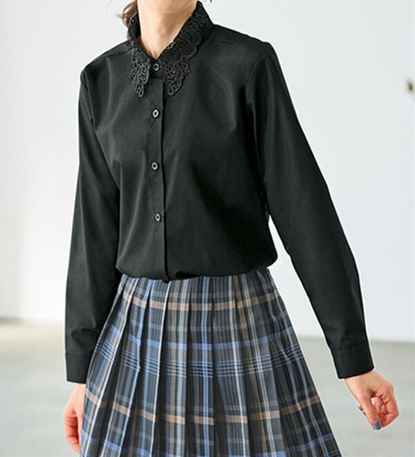 BELLUNA（ベルーナ）の「シャツコーデを更新！衿レースブラウス（ブラウス）」｜詳細画像