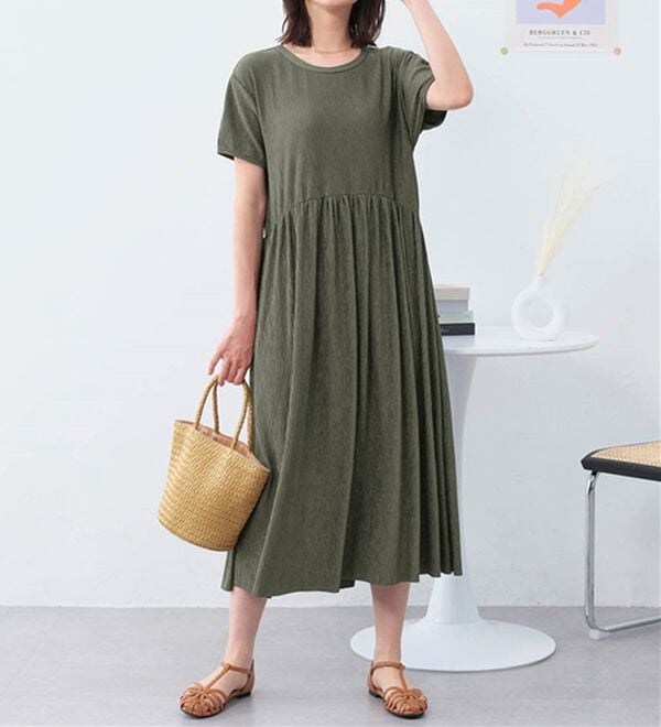 Viola e Viola（ヴィオラ エ ヴィオラ）の「【５つの機能付】楽ちんジャカードワンピース（カットソーワンピース）」｜詳細画像