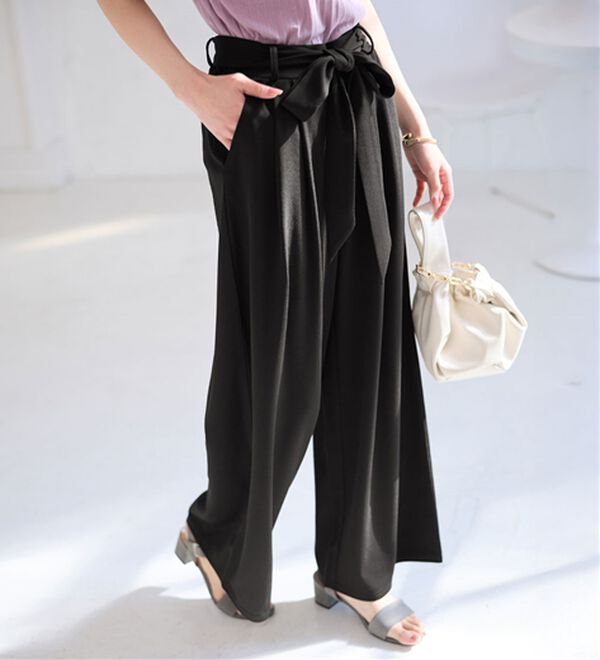 alotta（アロッタ）の「【４つの機能付】ひんやり共布リボン付ワイドパンツ（ワイドパンツ・ガウチョ）」｜詳細画像