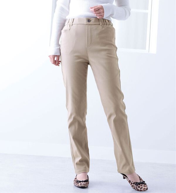 BELLUNA（ベルーナ）の「裏起毛ツイルゆったり快適パンツ（フルレングスパンツ）」｜ベージュ