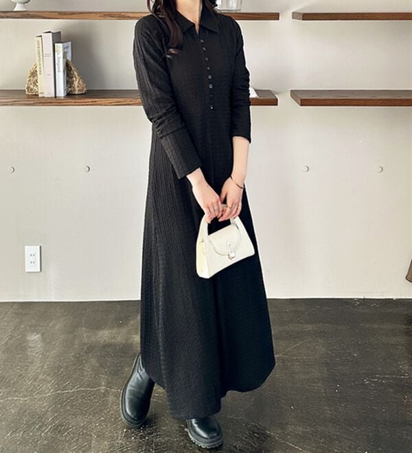 GeeRA（ジーラ）の「ポロ衿表面感素材マーメイドワンピース（カットソーワンピース）」｜詳細画像