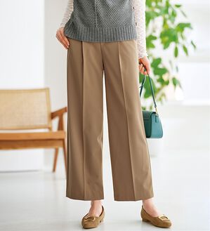 BELLUNA（ベルーナ）の「サマ見え（Ｓ）美脚タック使いワイドパンツ（ワイドパンツ・ガウチョ）」｜ベージュ