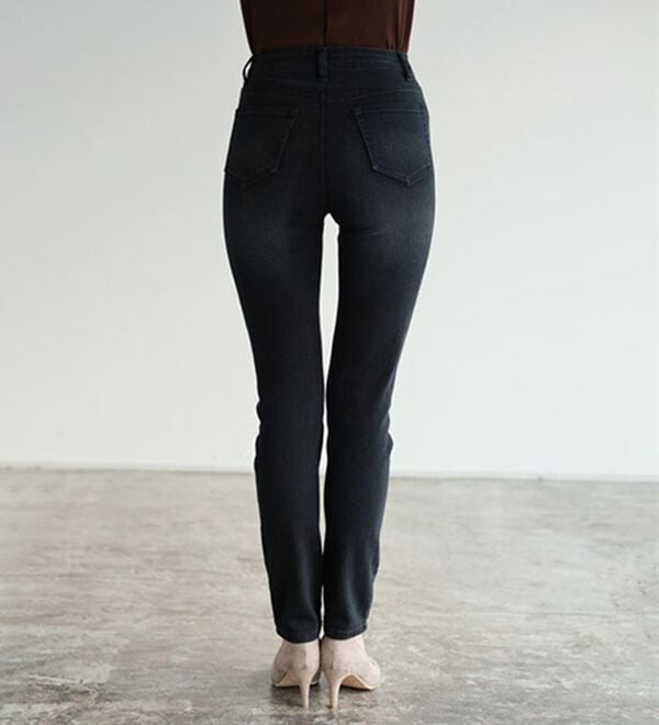 Pierrot（ピエロ）の「【ＸＳ～４Ｌ】ストレッチスキニーデニムパンツ（フルレングスパンツ）」｜詳細画像