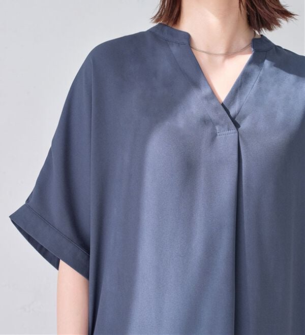 Viola e Viola（ヴィオラ エ ヴィオラ）の「【接触冷感】ひんやり！さらさらＥＡＳＹタックスキッパーチュニック（チュニック）」｜詳細画像