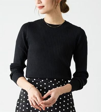 Pierrot（ピエロ）の「【洗濯機で洗える】ネックが選べるシルクタッチリブニット（ニット・セーター）」
