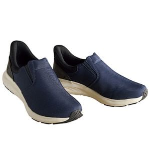 「＜ゴールデンベア＞幅広すっきり！５Ｅシューズ（メンズスニーカー）」｜スリッポンネイビー