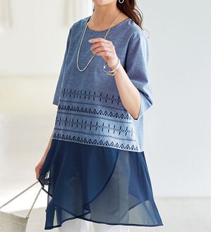 BELLUNA（ベルーナ）の「ひんやり！ふわっと揺れる異素材切替刺しゅうチュニック（チュニック）」｜詳細画像