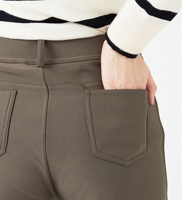 BELLUNA（ベルーナ）の「マシュマロみたいな裏ベロアなめらかストレッチパンツ（フルレングスパンツ）」｜詳細画像