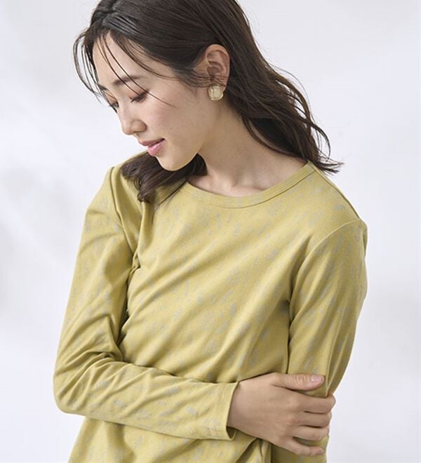 BELLUNA（ベルーナ）の「【選べる衿】肌に優しい綿１００％暖か発熱素材プルオーバー＜ベルホット　コットン＞（カットソー）」｜詳細画像