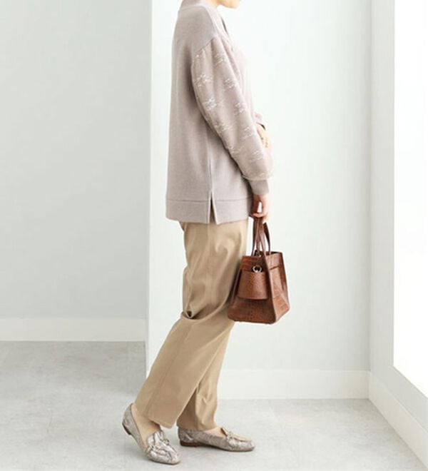 BELLUNA（ベルーナ）の「チノ見えストレッチ素材らくちんパンツ（フルレングスパンツ）」｜詳細画像