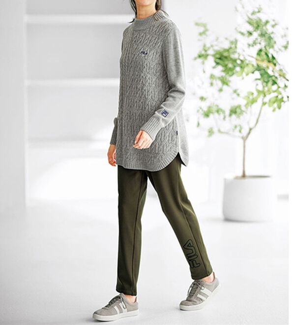 BELLUNA（ベルーナ）の「＜ＦＩＬＡ＞裏シャギー暖かジョガーパンツ（その他パンツ）」｜詳細画像