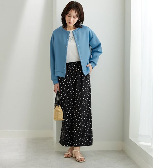 BELLUNA（ベルーナ）の「きれい見えスナップボタンカーディガン（ニットカーディガン）」｜詳細画像