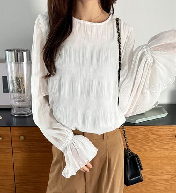 GeeRA（ジーラ）の「シアーシャーリングキャンディー袖ブラウス（ブラウス）」｜詳細画像