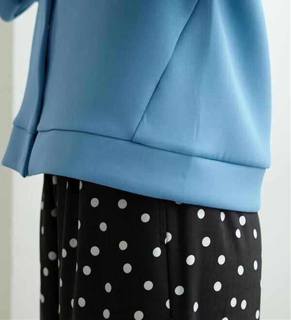 BELLUNA（ベルーナ）の「きれい見えスナップボタンカーディガン（ニットカーディガン）」｜詳細画像